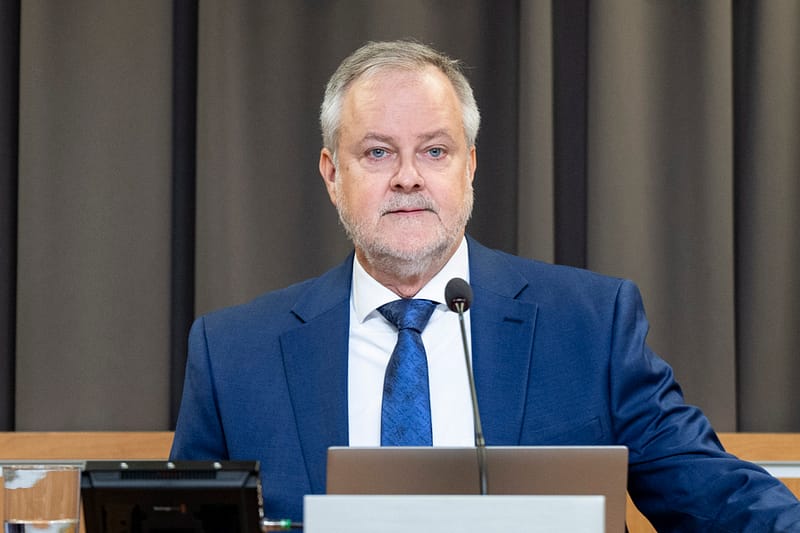 Commission gallant | karl malenfant dépose une requête pour échapper à un interrogatoire en huis clos