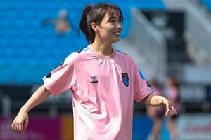 Kang chaerim | une joueuse coréenne d’envergure s’amène avec les roses