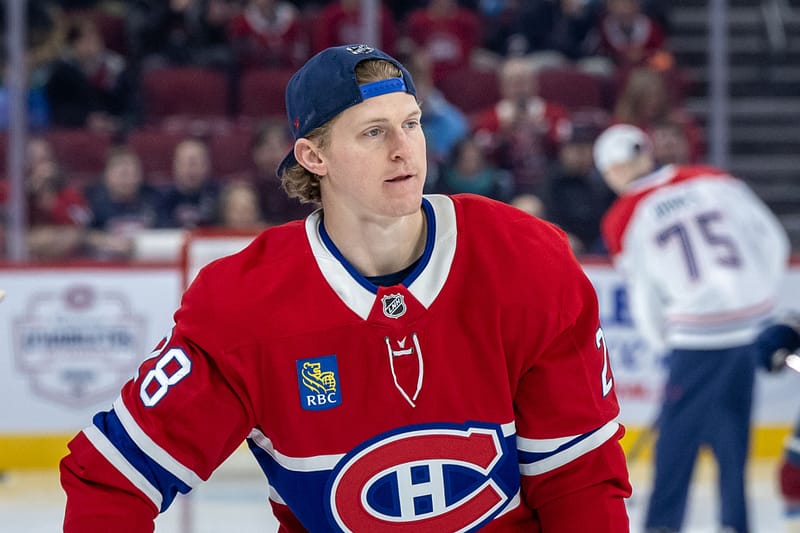 Signatures des anciens du canadien | dvorak à philadelphie, armia à l. a., pezzetta à toronto