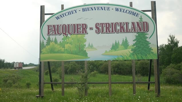 La municipalité de fauquier strickland est deux fois plus endettée que prévu