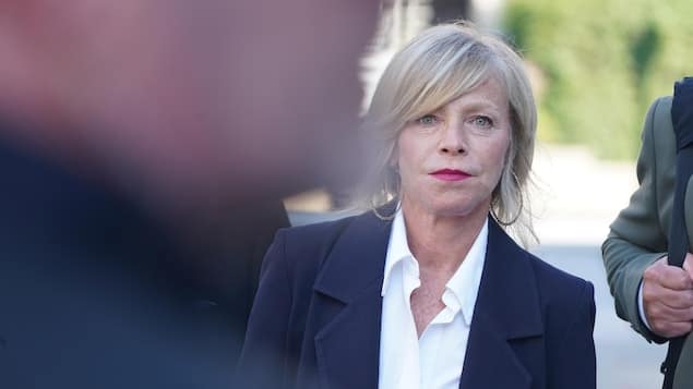 La ministre caroline proulx prend une pause professionnelle pour traverser un deuil