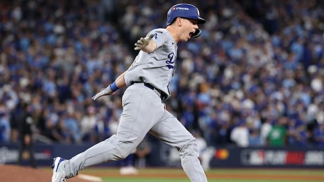 Série mondiale : les blue jays subissent une défaite crève coeur dans le match ultime