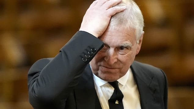 Le prince andrew aurait cherché à diffamer virginia giuffre