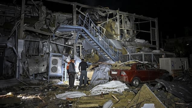 L’ukraine se dit attaquée par « des centaines de drones et de missiles » russes