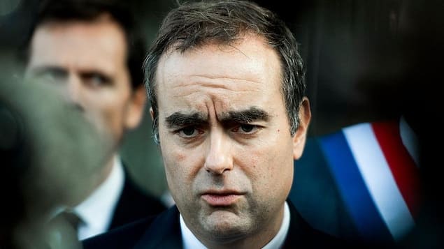 Le premier ministre français compose d’urgence son gouvernement; le budget comme objectif