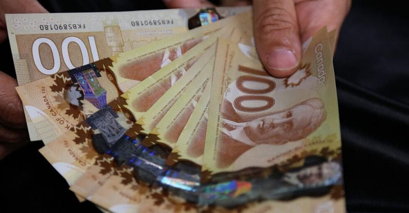 Quebec parents can pocket up to $1,400 in october through these 2 benefit payments