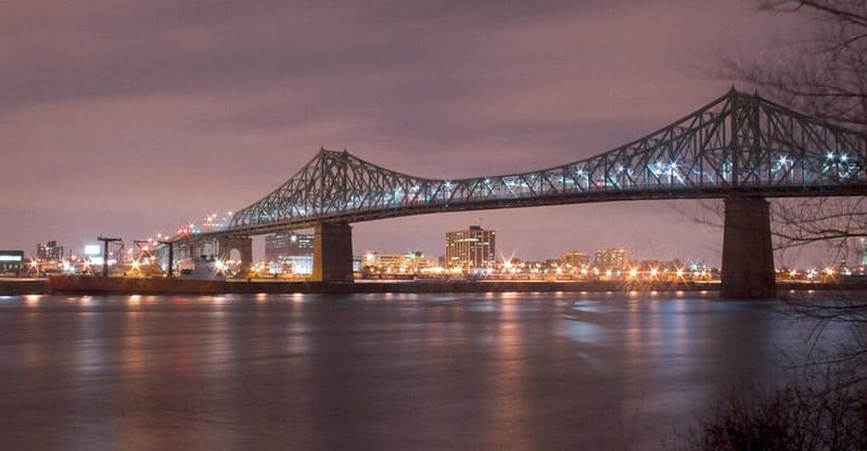 Quebec's fall time change is coming soon & here's when you'll gain an extra hour of sleep