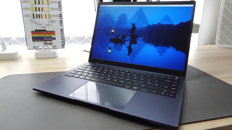 The dream of a raspberry pi laptop becomes a reality — argonone up review