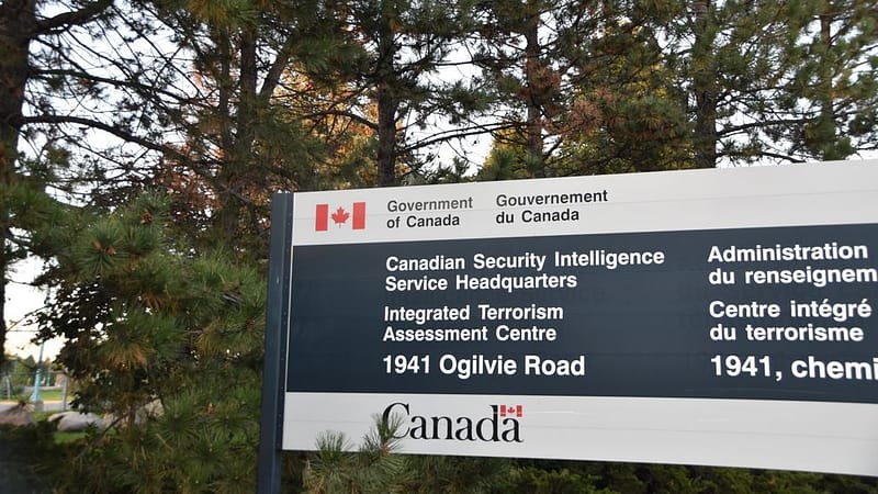 Csis is hiring for jobs in cities across canada and you can make up to $129,000 a year