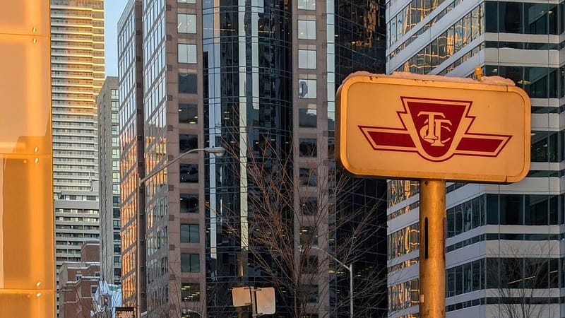 8 ttc jobs that are available in toronto and pay up to $47 an hour or $90,000 a year