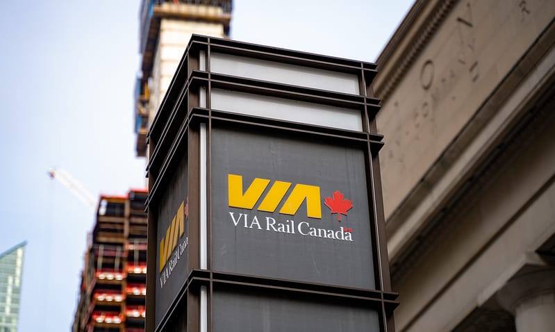 Via rail recrute à montréal : 100 emplois offerts à 28,91 $/h avec un sec. 5