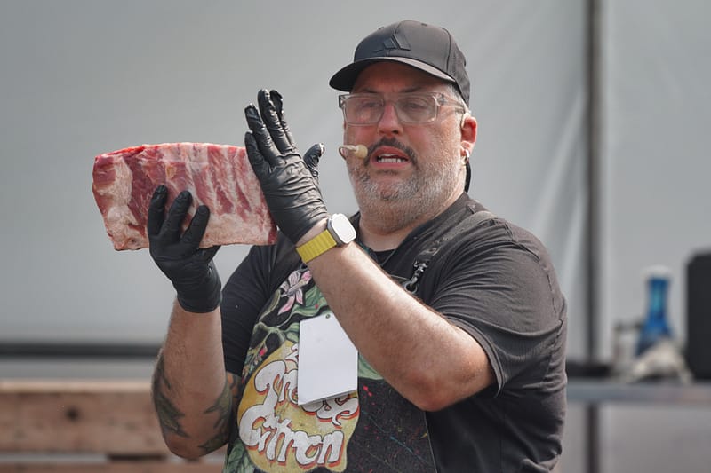 L’expo agricole de saint hyacinthe: bouffe locale, ambiance festive et gros tracteurs!