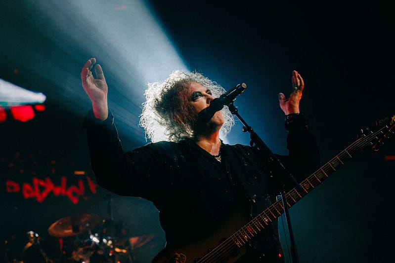The cure announce concert film the show of a lost world