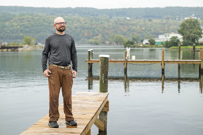 Un plan d’eau qui fait boum | pourquoi ce lac éructe t il ?
