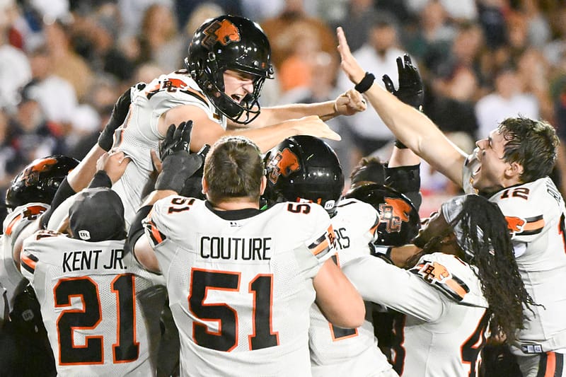 Les lions battent les alouettes 21 20 sur le dernier jeu du match
