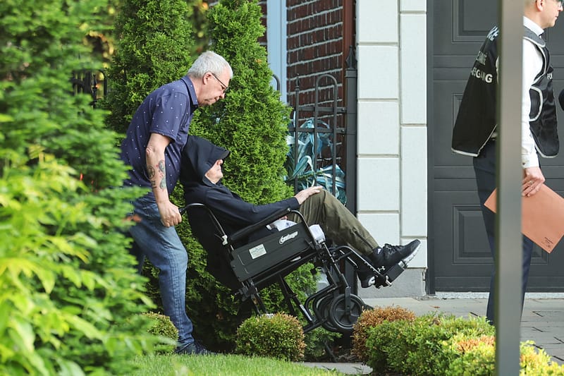 Accusé de meurtre et de complots | stefano sollecito demeure détenu