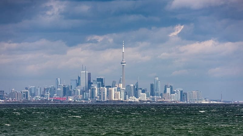Toronto's weather forecast for this weekend is wild and a dramatic turn is coming