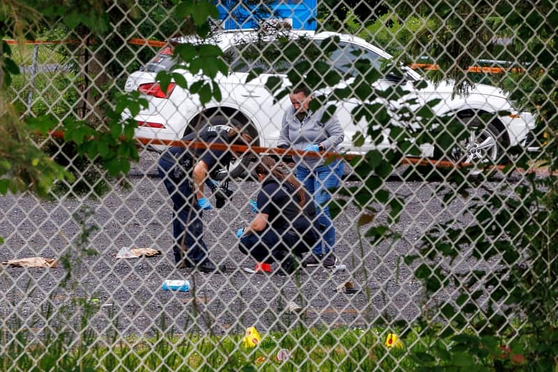 Fusillade dans un parc à brossard | un membre de gang meurt sous les balles