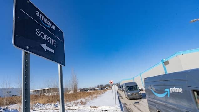 Fermeture Des Entrepôts Du Québec : Le Fédéral Pourrait Revoir Sa Relation Avec Amazon