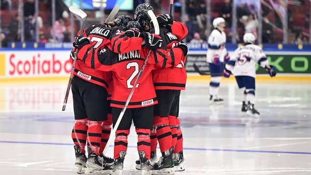 Hockey Féminin : Le Canada Remporte L’or Au Mondial Des Moins De 18 Ans