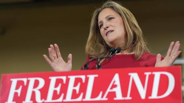 Chefferie Du Plc : Freeland Lance Une Campagne Pour « défendre Le Canada » Face à Trump