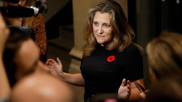 Si Elle était élue, Freeland Abandonnerait La Taxe Carbone Pour Les Particuliers