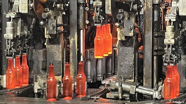 La Seule Usine De Verre Du Québec Menacée Par Le Report De La Nouvelle Consigne