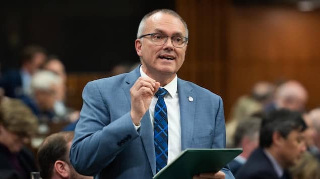 Le Député Conservateur Luc Berthold Est Atteint D’un Cancer De la prostate