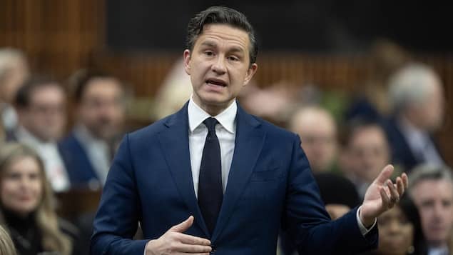 Il Y A « trop De Fonctionnaires » Et Le Travail « ne Se Fait Pas », Selon Poilievre