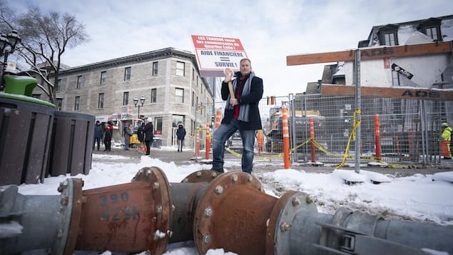 Les Commerçants Du Quartier Latin Excédés Par Une Nouvelle Fermeture De La Rue Saint Denis