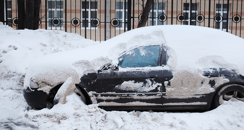 Les Automobilistes Négligents Risquent Jusqu'à 360 $ D'amendes En Hiver Au Québec