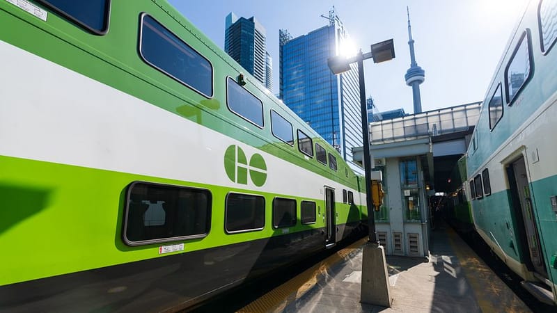 7 Go Transit Jobs Available In Ontario Right Now That Are High Paying