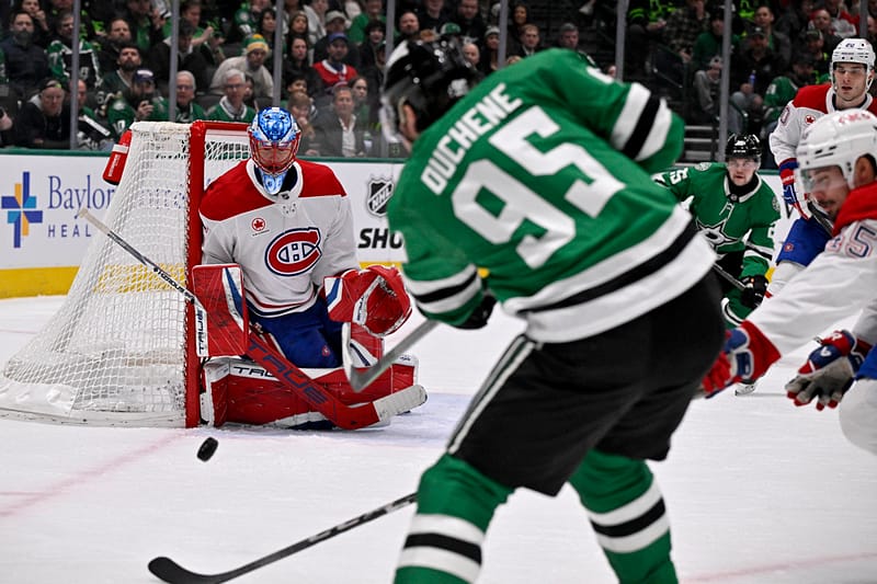 Canadien 3 – stars 1 | Jakub Dobeš Repousse 32 tirs