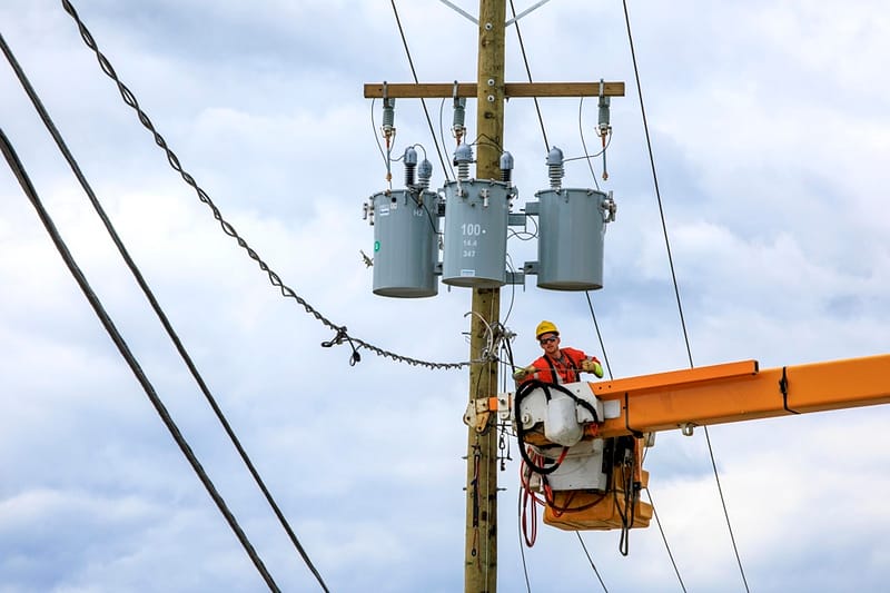 Près De 60 000 foyers Sans électricité