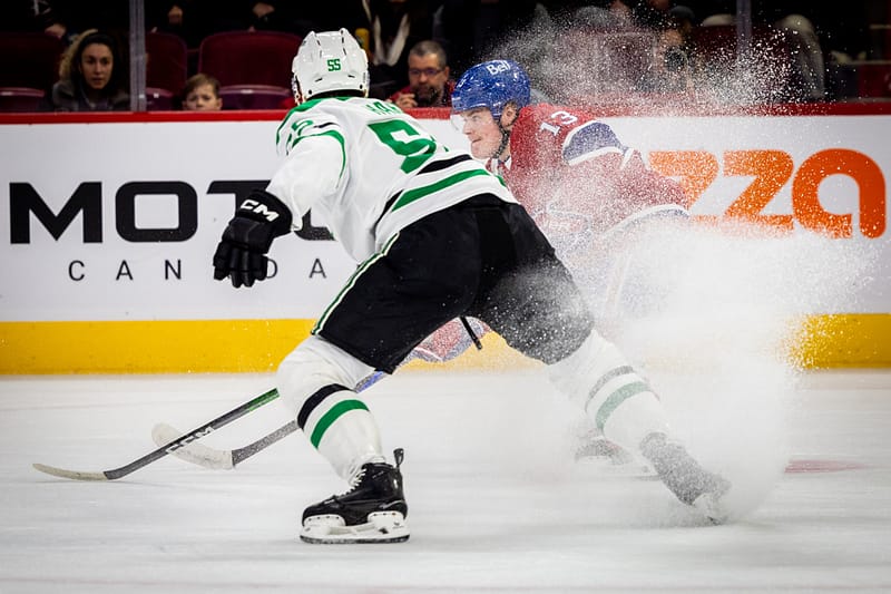 Stars 2 – Canadien 1 (tb) | Les Stars Freinent à Trois La Série Victorieuse Du Tricolore