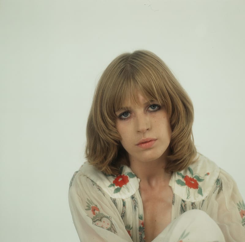 Marianne Faithfull, 1960s Pop Chanteuse, Dies At 78